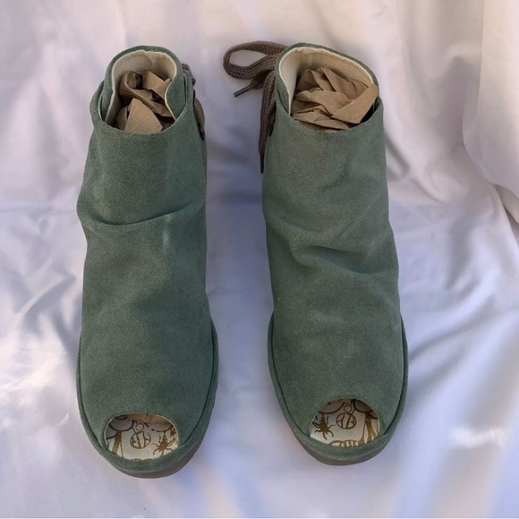 Fly London Green Yema peep toe Ankle Suede Wedges sz 38 (7.5) - Picture 3 of 8